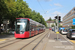 Stadler Tramlink 6/8 n°914 sur la ligne 8 (Bernmobil) à Berne (Bern)