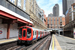 Bombardier London Underground S8 Stock n°21082 sur la Metropolitan Line (TfL) à Londres (London)