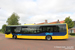 Iveco Crossway II LE City 13 n°1461 (87-BZR-5) sur la ligne 71 (Qbuzz Fryslân) à Tzummarum