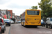 Iveco Crossway II LE City 13 n°1455 (49-BZS-2) sur la ligne 71 (Qbuzz Fryslân) à Tzummarum